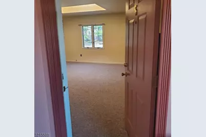 527 Franklin Ave #5, Nutley, NJ 07110 - Photo 2