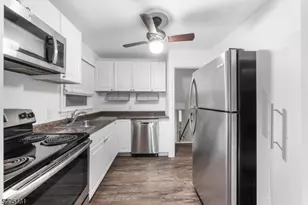 220 Haven Ave, Scotch Plains Township, NJ 07076 - Photo 4