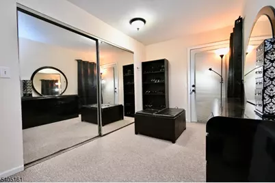 137 Byrne St, Hackensack, NJ 07601 - Photo 16