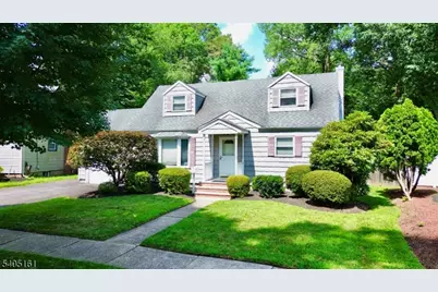 137 Byrne St, Hackensack, NJ 07601 - Photo 1