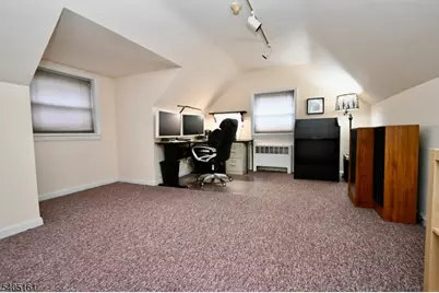 137 Byrne St, Hackensack, NJ 07601 - Photo 18