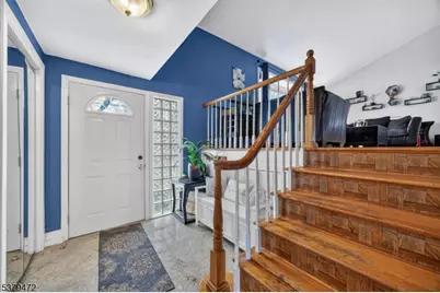 20 Rosney Ter, West Orange Township, NJ 07052 - Photo 6