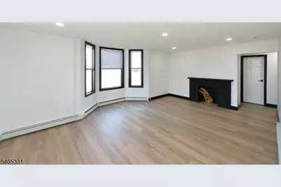 73 Lafayette Ave, Passaic, NJ 07055 - Photo 10