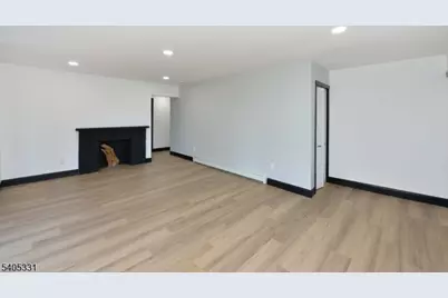 73 Lafayette Ave, Passaic, NJ 07055 - Photo 12