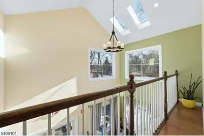 2932 Vauxhall Rd, Union Township, NJ 07088 - Photo 16