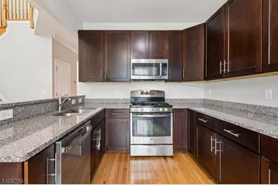 22 Clifford Cir, Franklin Township, NJ 08873 - Photo 12