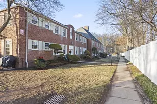 16 F Parkway Village, Cranford Township, NJ 07016 - Photo 16