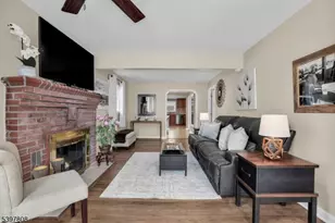 193 Jacksonville Dr, Parsippany, NJ 07054 - Photo 4