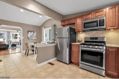 193 Jacksonville Dr., Parsippany, NJ 07054 - Photo 22