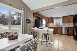 193 Jacksonville Dr, Parsippany, NJ 07054 - Photo 18