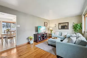 132 Linden Rd, Wayne Twp., NJ 07470 - Photo 6