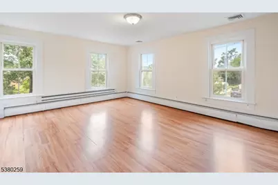 29 Walnut St #2, Sussex, NJ 07461 - Photo 6