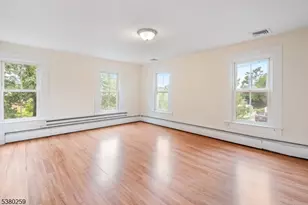 29 Walnut St, Sussex, NJ 07461 - Photo 6