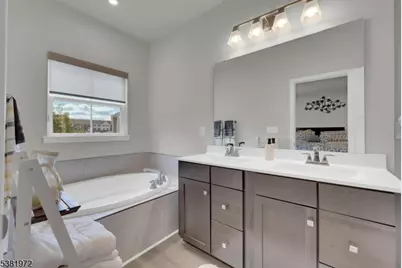 20 Peckwell St, Mount Olive, NJ 07828 - Photo 20