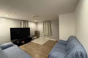 28 Howard St, North Plainfield, NJ 07060 - Photo 4