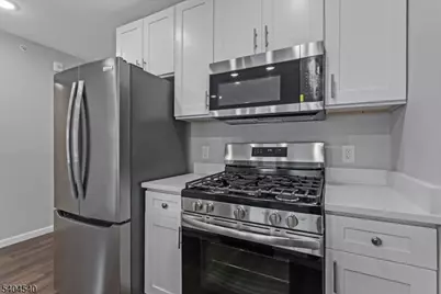 224 Broad St Unit #203, Bloomfield, NJ 07003 - Photo 6