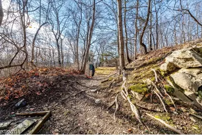 100 Pierson Miller Drive #F32, Pompton Lakes, NJ 07442 - Photo 22