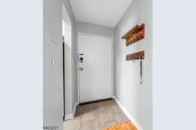 100 Pierson Miller Drive #F32, Pompton Lakes, NJ 07442 - Photo 4