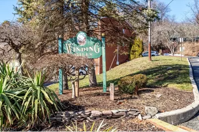 100 Pierson Miller Drive #F32, Pompton Lakes, NJ 07442 - Photo 1