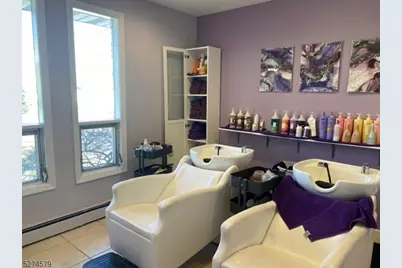 24 Little Falls Rd, Fairfield, NJ 07004 - Photo 8