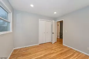 32 Walnut St, Pompton Lakes, NJ 07442 - Photo 14