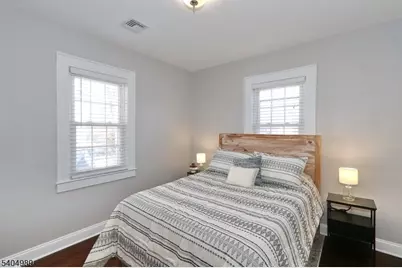 34 Columbia Ave, Cranford Township, NJ 07016 - Photo 16