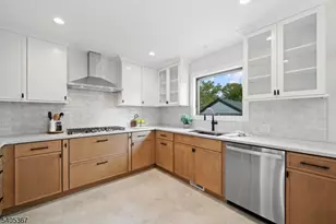 108 Harrington Rd, Clifton, NJ 07012 - Photo 8