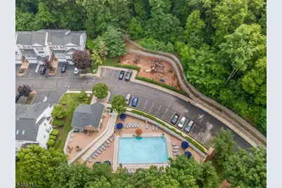 604 Knollwood Ct, Denville, NJ 07834 - Photo 22