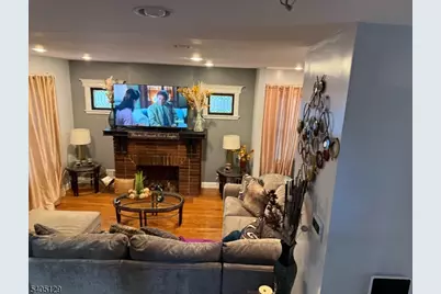 103 Nesbit Ter, Irvington, NJ 07111 - Photo 2