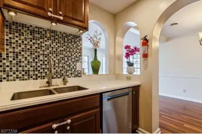 91 Roseland Ave #A8, Caldwell, NJ 07006 - Photo 14