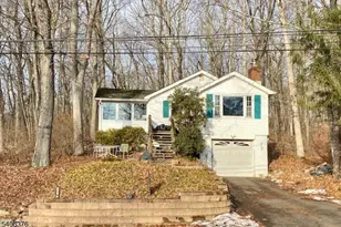 73 W Shawnee Trail, Jefferson Township, NJ 07885 - Photo 1