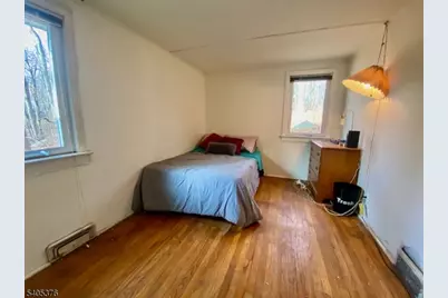 73 W Shawnee Trl, Jefferson Township, NJ 07885 - Photo 20