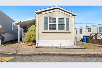 38 Helen Ave, Woodbridge Township, NJ 07001 - Photo 1