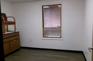 516 Hamburg Tpke, Wayne, NJ 07470 - Photo 10