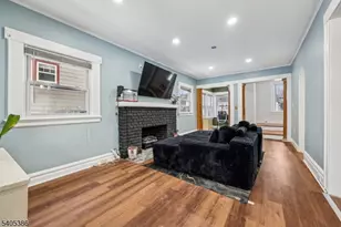 48 Laurel Ave, East Orange, NJ 07017 - Photo 4