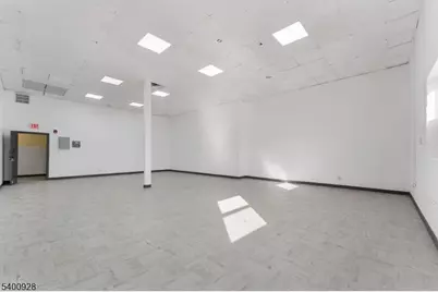 43 Merchant St, Newark, NJ 07105 - Photo 6