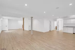 7 Royal Ave, Livingston, NJ 07039 - Photo 20