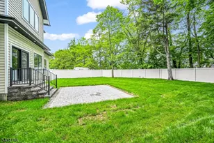 7 Royal Ave, Livingston, NJ 07039 - Photo 42