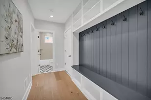 46 Snyder Ave, Berkeley Heights Township, NJ 07922 - Photo 4
