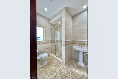 662 Foothill Rd, Bridgewater, NJ 08807 - Photo 16