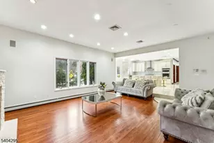 662 Foothill Rd, Bridgewater, NJ 08807 - Photo 10