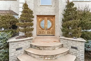 662 Foothill Rd, Bridgewater, NJ 08807 - Photo 2