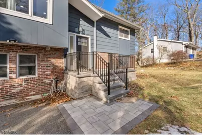 12 Hobart Trl, Hopatcong, NJ 07843 - Photo 4