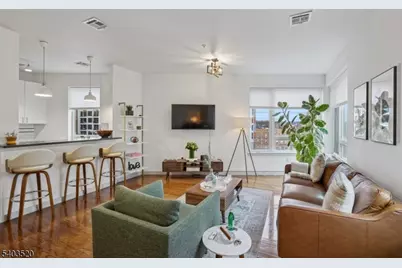 52 Lincoln Ave #302, City Of Orange Twp., NJ 07050 - Photo 1