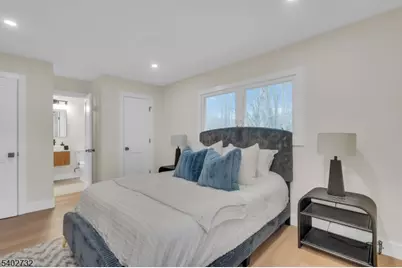 183 Winifred Dr, Totowa, NJ 07512 - Photo 38