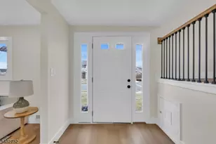 183 Winifred Dr, Totowa, NJ 07512 - Photo 8