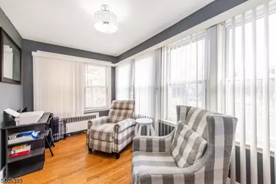 47 Ampere Pkwy, East Orange, NJ 07017 - Photo 10