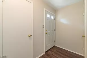 119 Woods Edge Dr, Roxbury Township, NJ 07876 - Photo 12