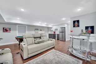 225 S 9th St, Newark, NJ 07103 - Photo 4