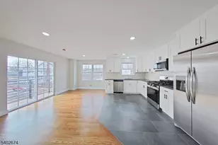 71 Lindsley Ave, Newark, NJ 07106 - Photo 14